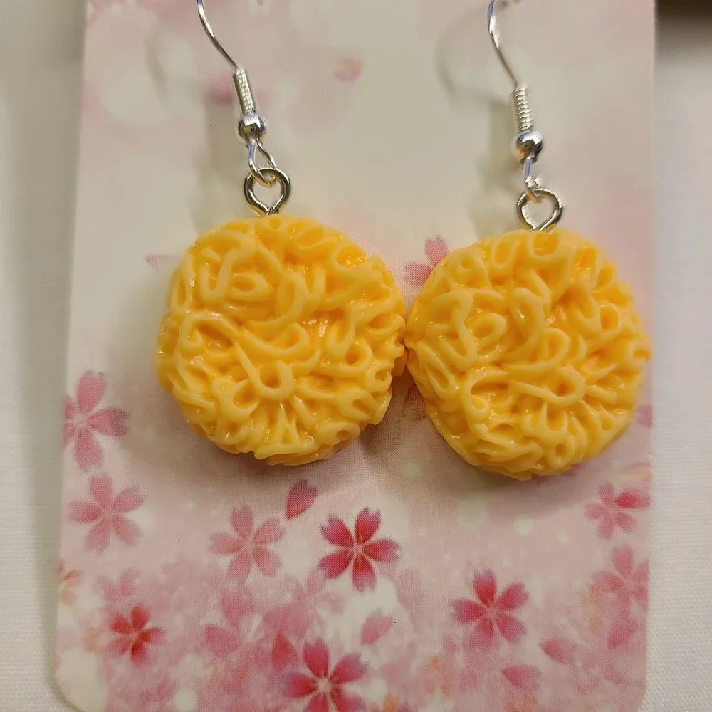 RAMEN NOODLE EARRINGS - Picture 1 of 2
